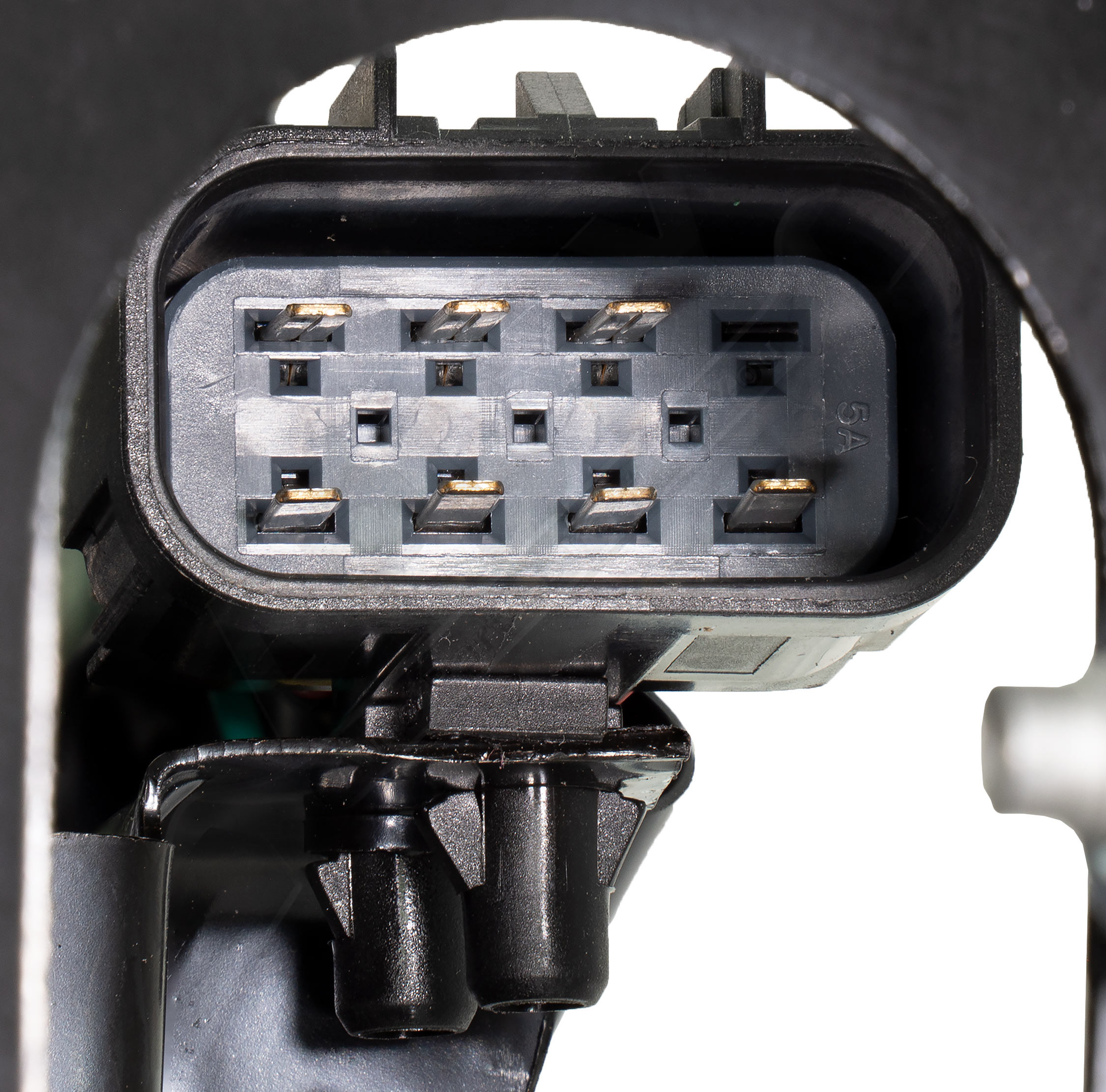 Large apdty 050100 x1 o 3