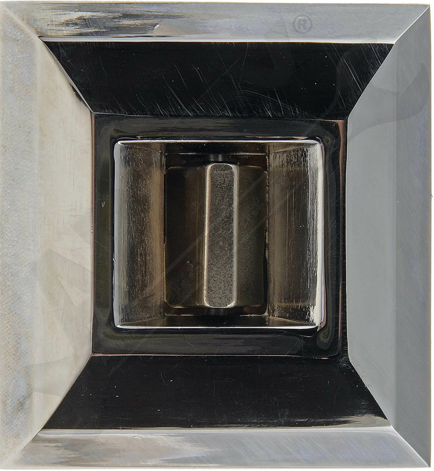 Large apdty 012131 x4 o 1