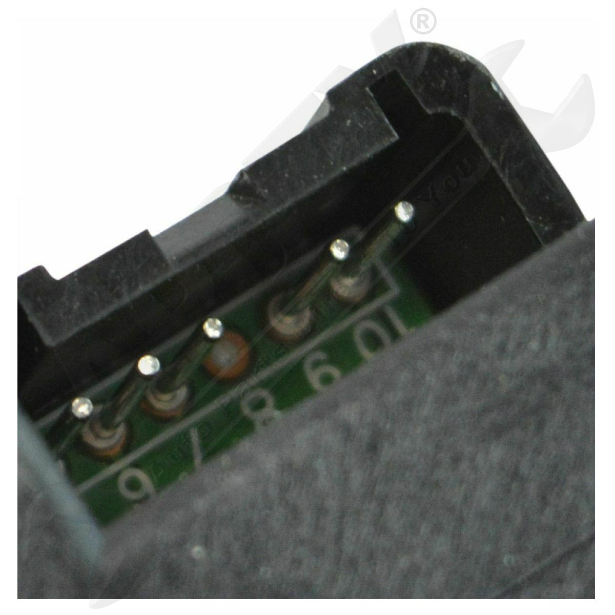 Large apdty 134999 x4 o 4