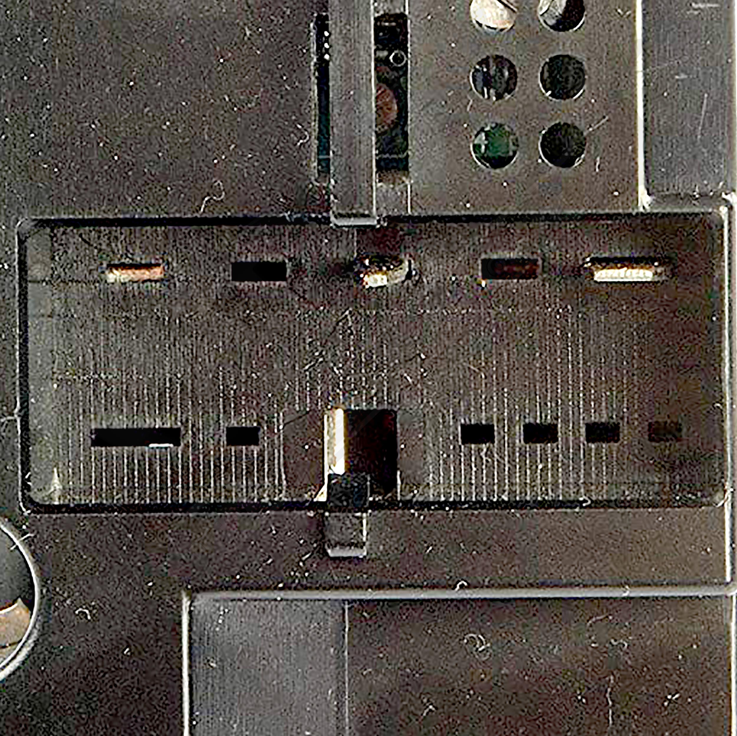 Large apdty 012137 x1 o 2